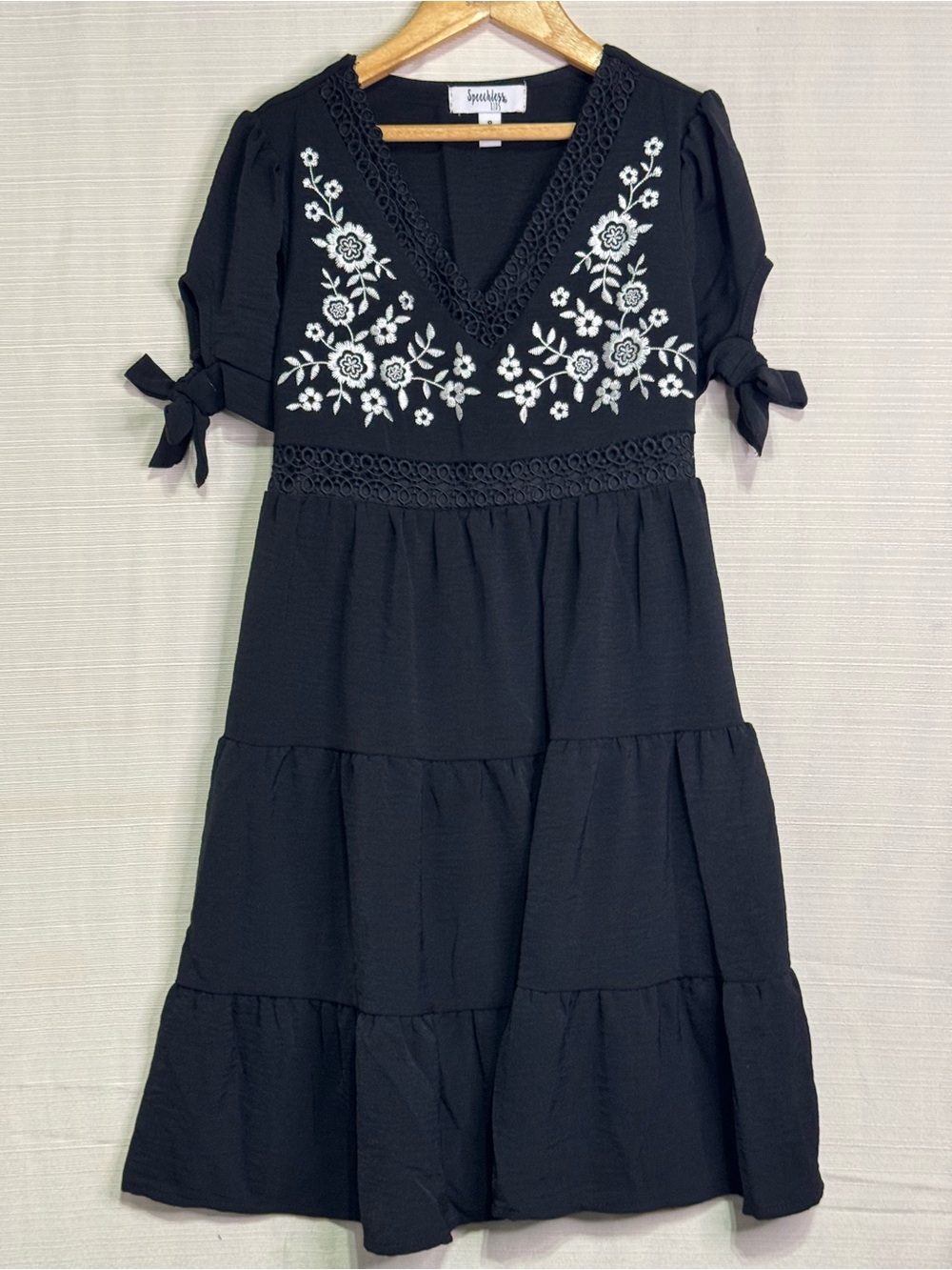 Speechless Girls sz 8 Black Embroidered Dress Special Occasion